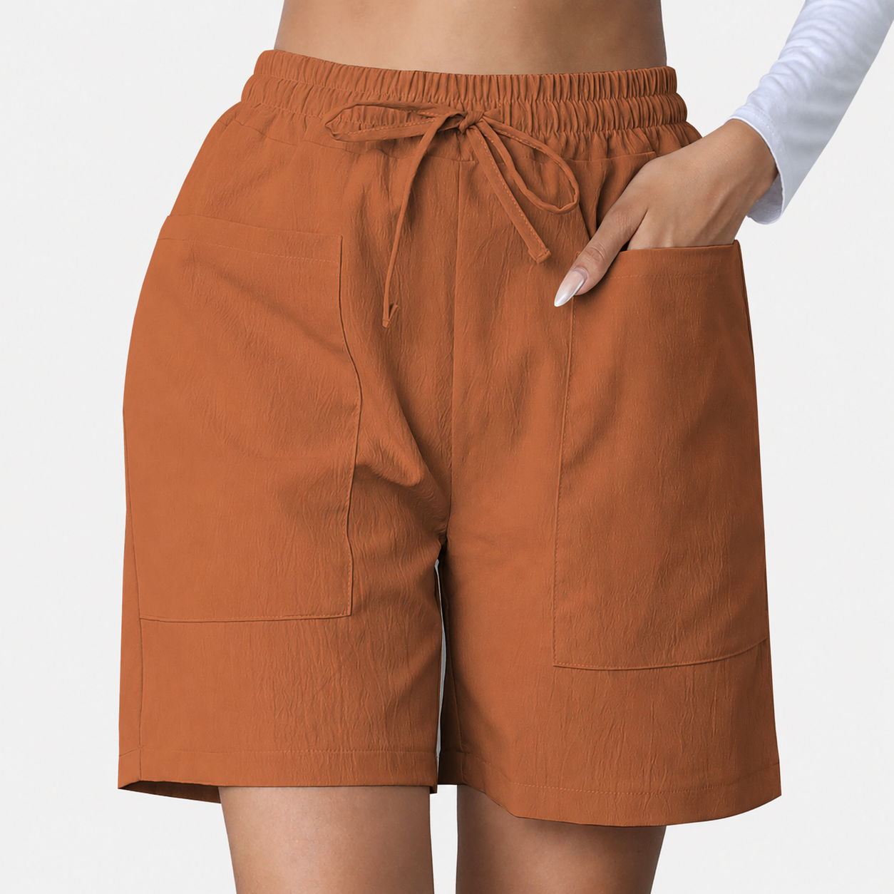 Akari | Hochtaillierte Shorts