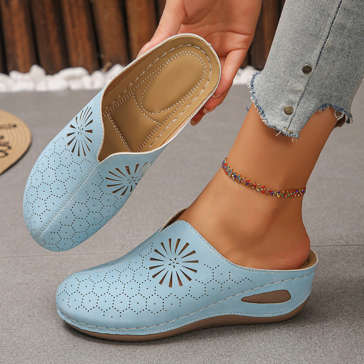 Franicka | Atmungsaktive orthopädische Sandalen mit Blumenmuster