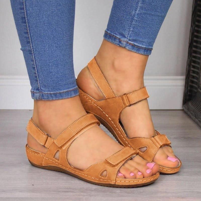 Parlene | Bequeme Alltagssandalen im Vintage-Stil