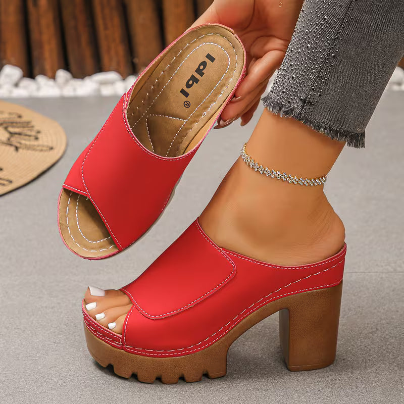 Enora | Orthopädische Sandalen mit Blockabsatz und offener Zehenpartie