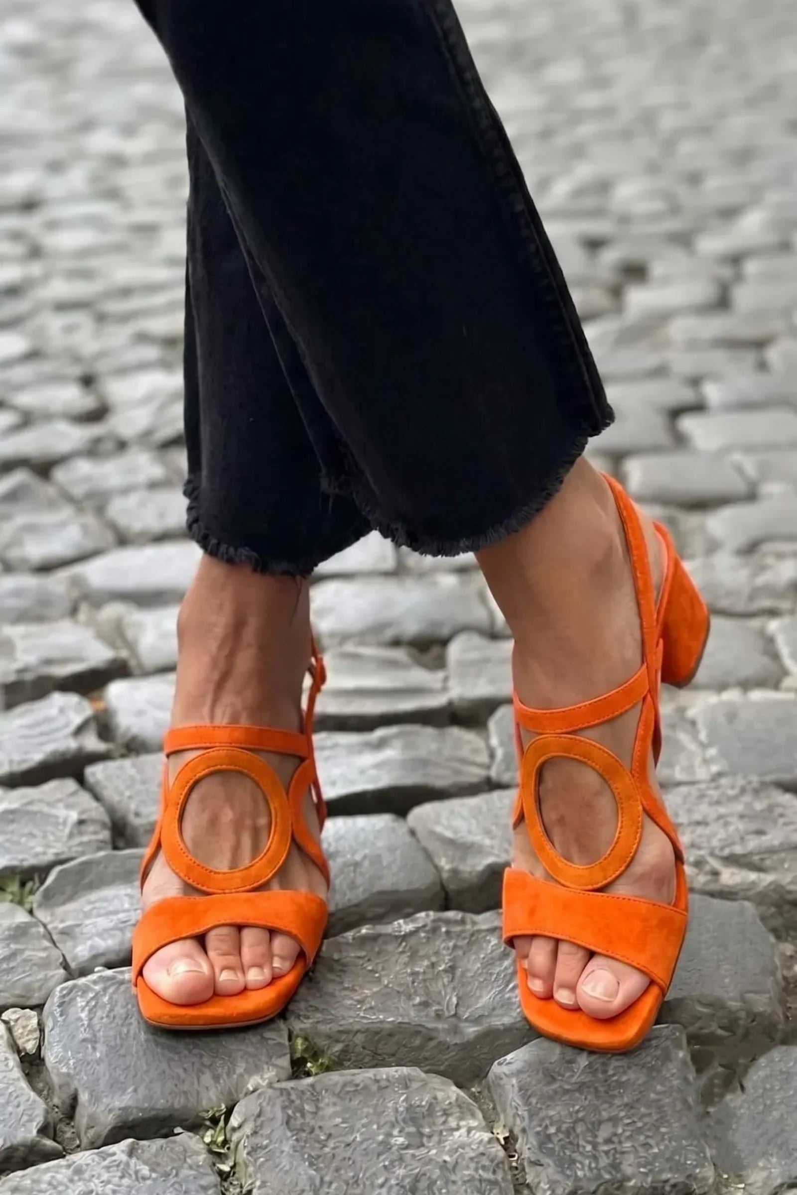 Ebianna | Stilvolle Absatzsandalen in Veloursoptik