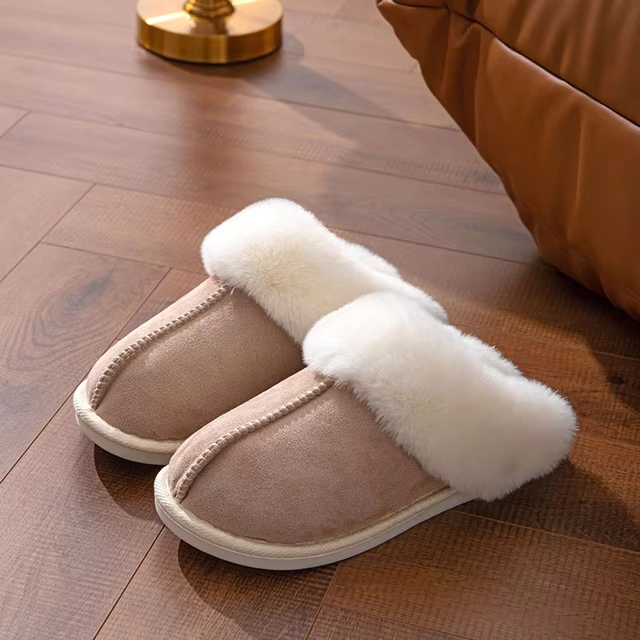 SnuggleFeet™ - Warme Damen-Hausschuhe