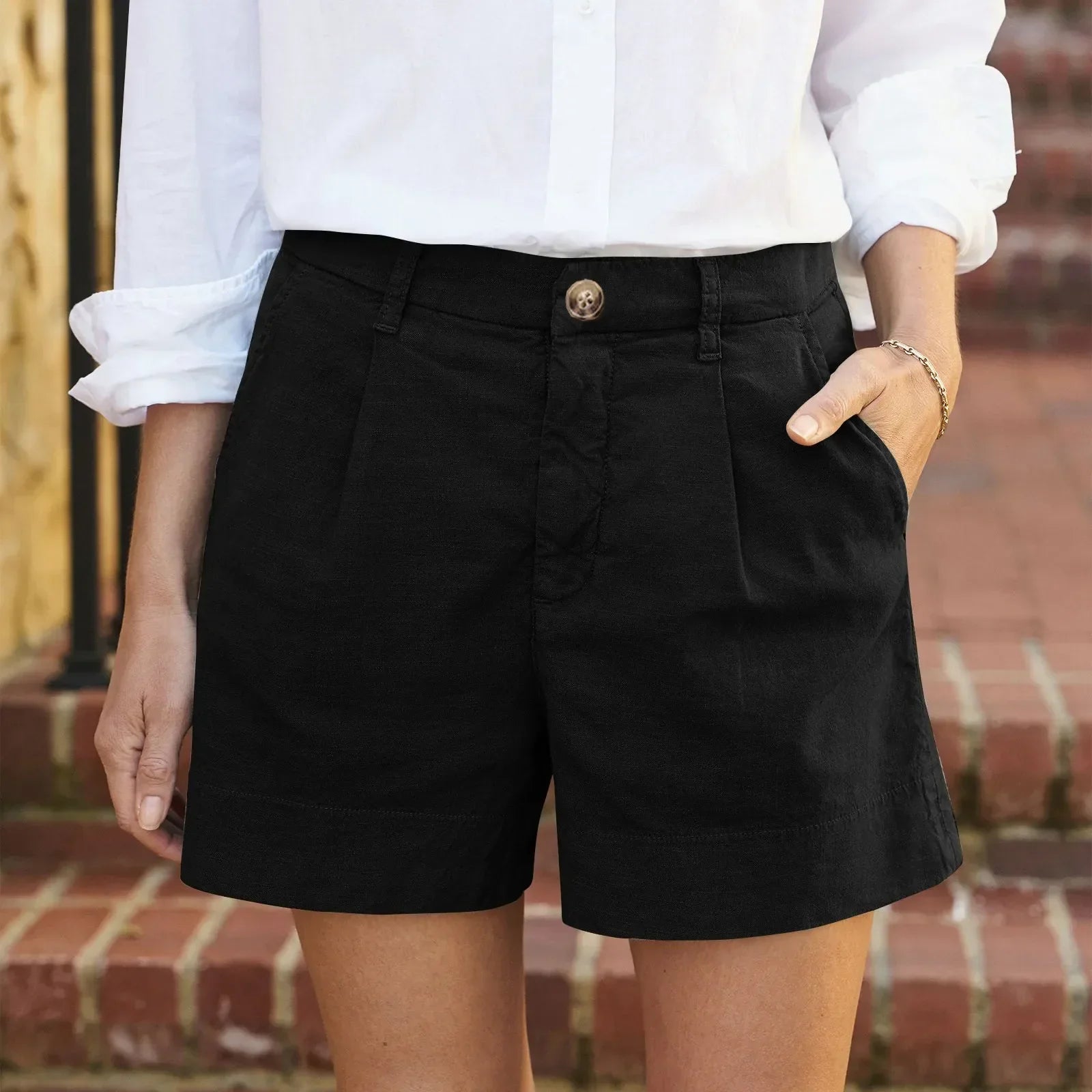 Noah | Hochtaillierte Shorts