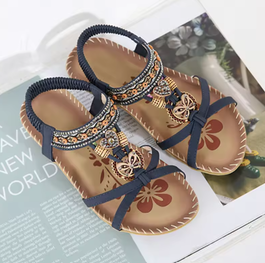 Kaiya | Bestickte flache Sandalen mit böhmischen Perlen