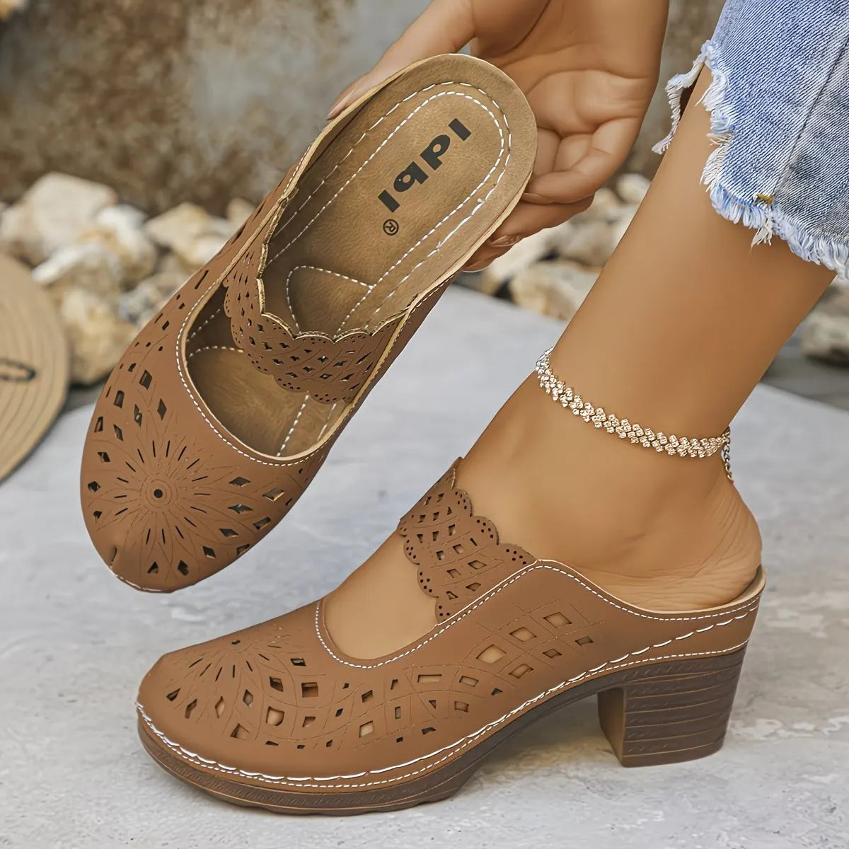 Lunavelle | Atmungsaktive Komfortsandalen mit femininem Look