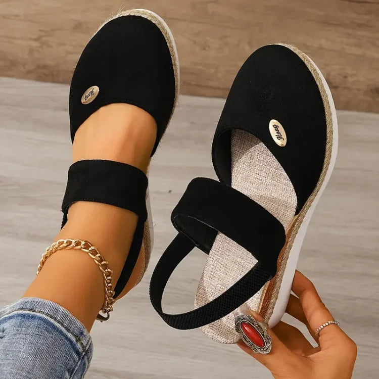 Freyja | stilvolle orthopädische Sandalen mit entspannendem Plateau und Belüftung