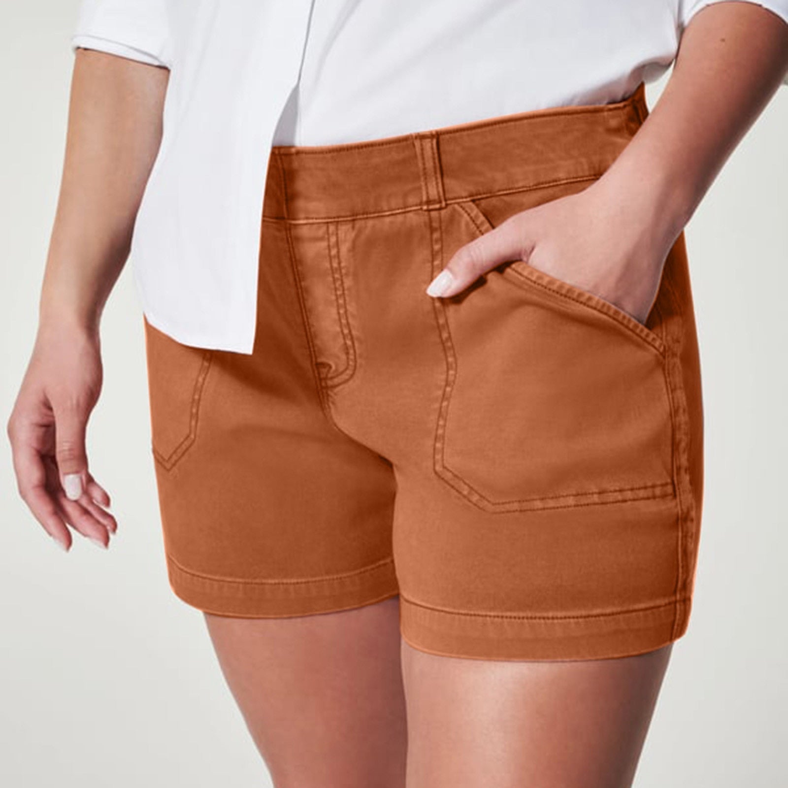 Lin | Hochtaillierte Shorts