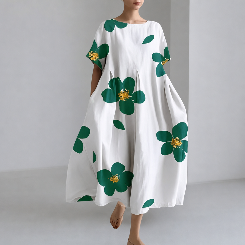Ayaka | Weites Sommerkleid mit blühendem Blumenmuster