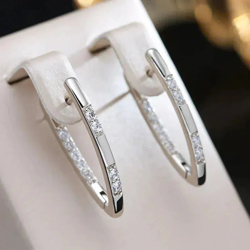Ryōon｜Cubic Zirkonia Elegante Steckerohrringe