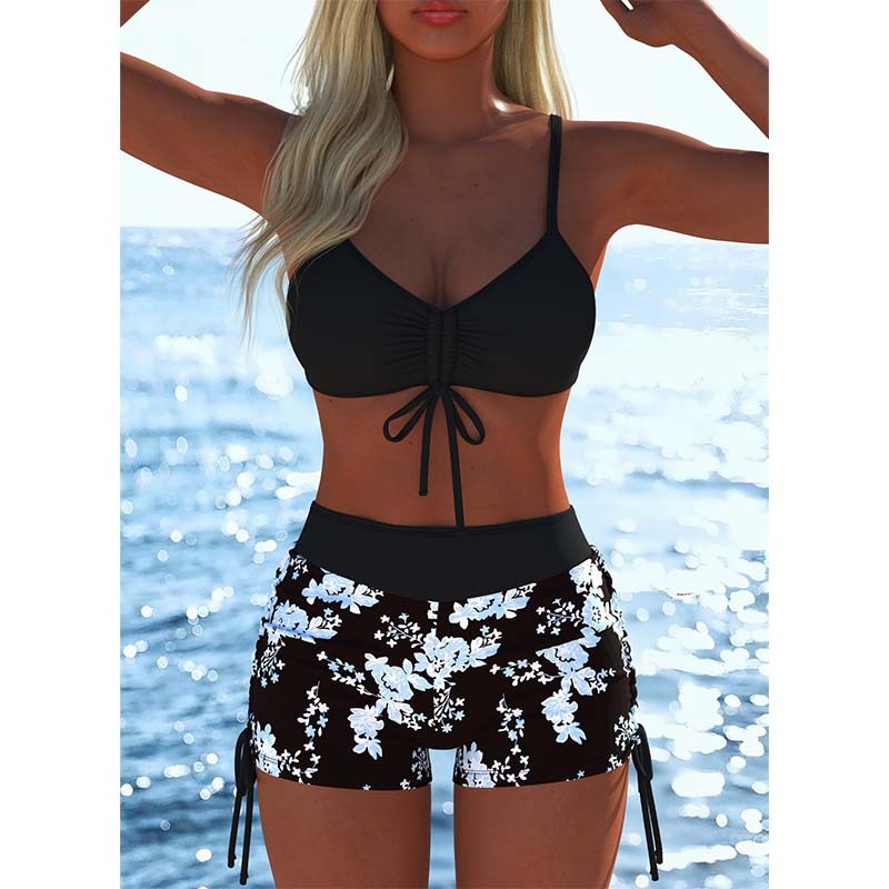 Emelita | Auffälliges Beachwear-Set mit kurzem Hosenstil