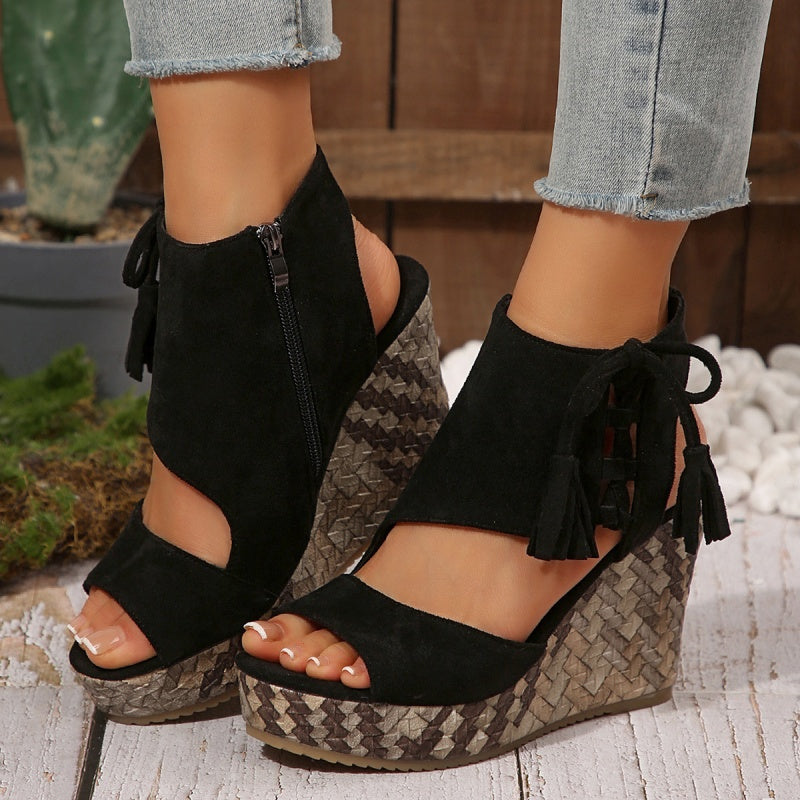 Aubrey | Bequeme Damen-Sandalen mit Keilabsatz und Quaste